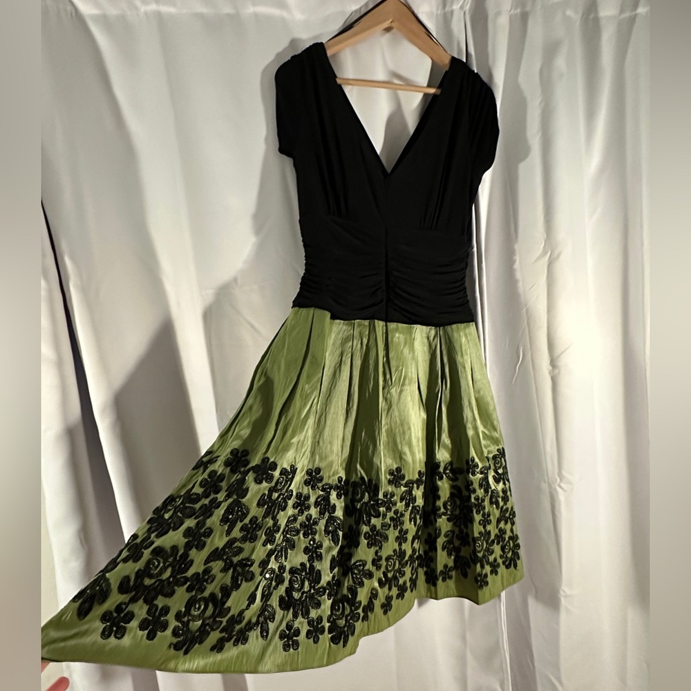 SLNY Black Bodice Olive Green Floral Appliqué Midi Dress